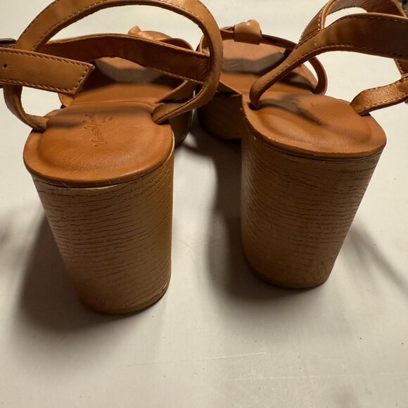 Universal Thread Womens Valerie Platform Heels Tan Strappy Sandals Sz 8 - Picture 5 of 12